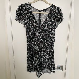 Talula Aritzia Black Floral Romper